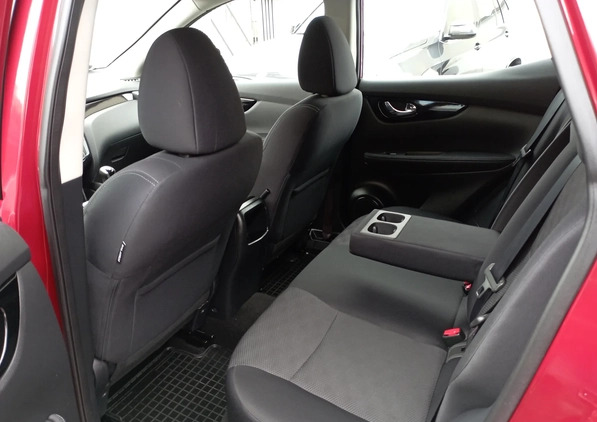 Nissan Qashqai cena 58900 przebieg: 76000, rok produkcji 2016 z Częstochowa małe 232